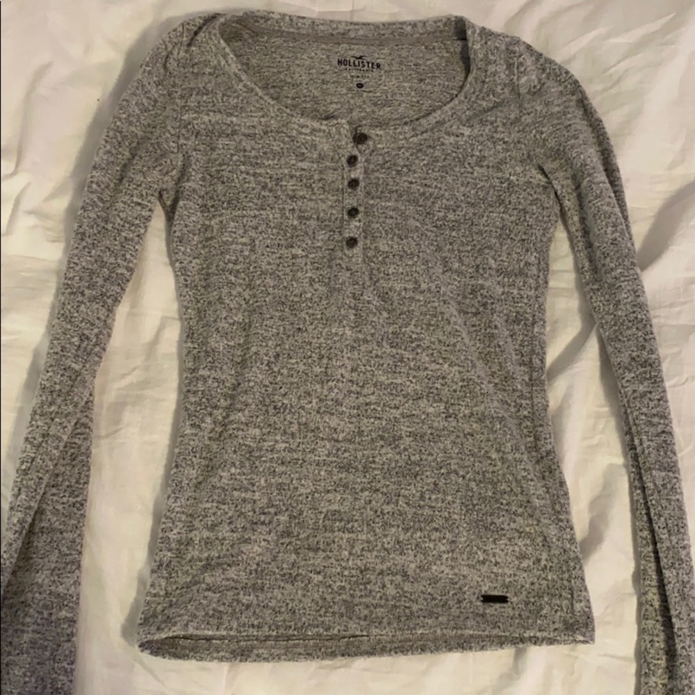 Hollister Plush Top
